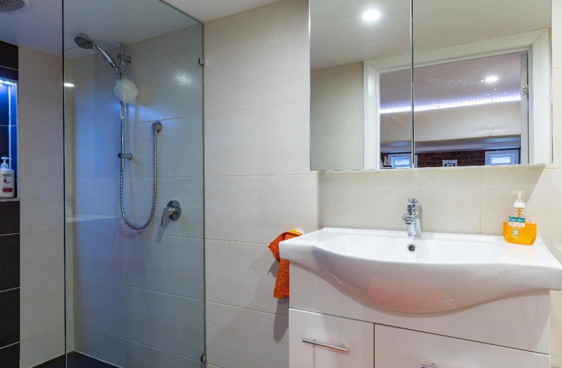Modern & Homely Comfort Vermont South ภายนอก รูปภาพ